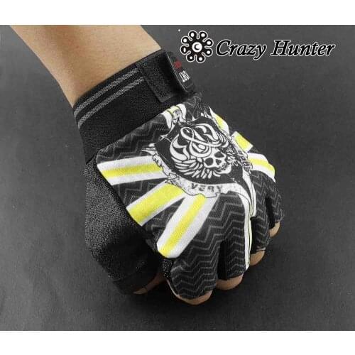 Biker Competitive Training Sport Driving Skull Mens Fingerless Gloves