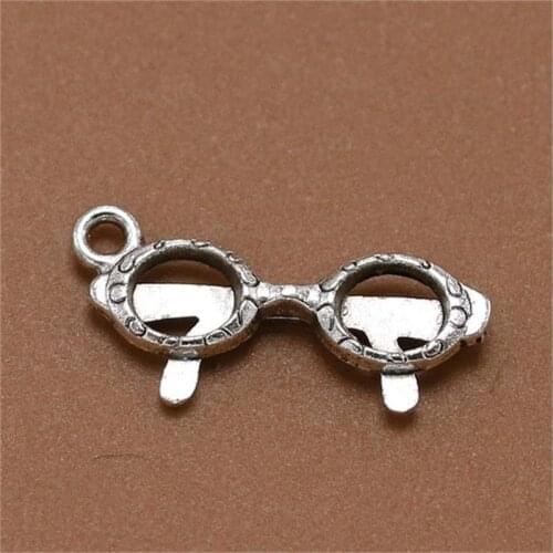BULK 30 Zinc Alloy Summer Things Sun Glasses Charms Eye Glasses Pendant Factory Custom Suppiler 11*23mm 0.8g