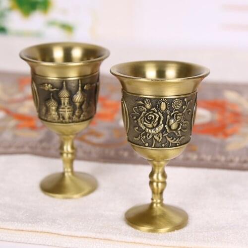 Retro Goblet, European Style Palace Style, High-end Home Restaurant, Hotel, High-end Clubhouse Decoration White Wine Glass