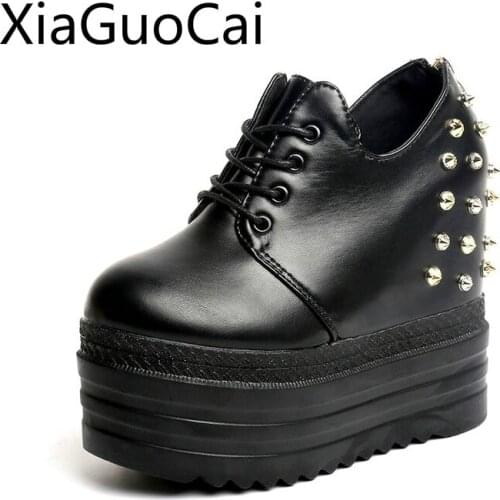 New Fashion Rivet Women Platform Casual Boots Super Thick Bottom 13cm Heels Womens Casual Shoes Waterproof Platform Boots