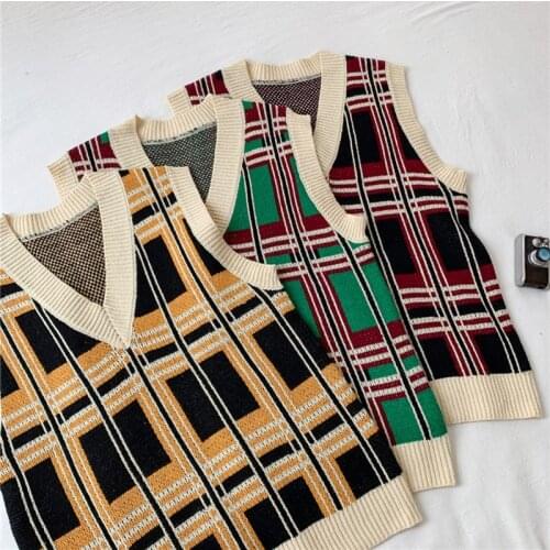 Sweaters Vest Male Spring Autumn New V-Neck Pullover Casual Student Loose Korean Erkek kak Knitted Mens Sweater