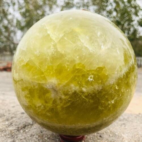 Natural Yellow transparent crystal ball natural Stone ball healing crystals Stone reiki Home Decoration collection