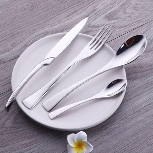 4pcs/set Silver Luxury Cutlery Dinner Set Stainless Steel Dinnerware set Knife Fork Tablespoon Teaspoon Restaurant Flatware set