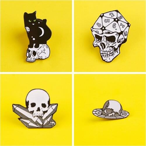 Skull Brooches Punk Series Set Metal Badges On Pins Lapel Pin Bags Badge Gifts Jeans Jacket Enamel Pins On Garment Przypinki