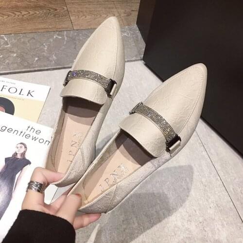 LLOGAI 2021 Women Flat Shoes Spring Casual Chain Low Heel Fashion Pointed Toe Female Footwear Retro Soft Shallow Korean Shoes