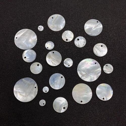 Natural Shell Pendant Round Perforated Sea Shells Fashion Exquisite Pendant Beads High Quality DIY Jewelry Bracelet Accessories