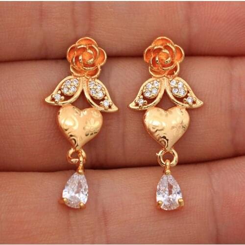 Trendy Gold Plated Copper Heart Flower Stud Earrings White Waterdrop Zirconia For Women Fashion Jewelry Accessories Anniversary
