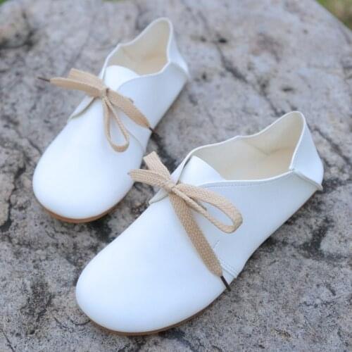 Autumn new Mori round head flat white shoes retro casual literary student womens single shoes tide