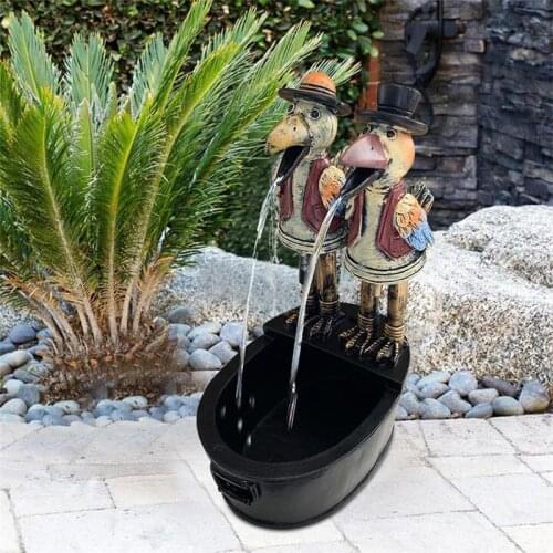Outdoor Metal Crow Owl Chicken Water Fountain Yard Art Decor Home Decors Ornaments for Garden