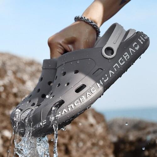 Classic Slip On Garden Clog Shoes Men Quick Drying Summer Beach Slipper Breathable Outdoor Sandals Platform Gardening shoes