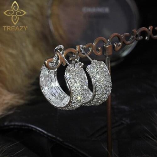 TREAZY Rings With Diamonds