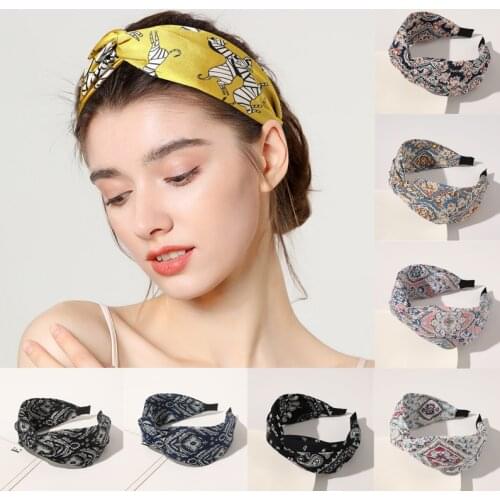 Wide Floral Printed Cross Headbands Sweet Flower Fabric Twist Hairbands for Women Girls Hair Hoops Bands Bezel Hair Accessories