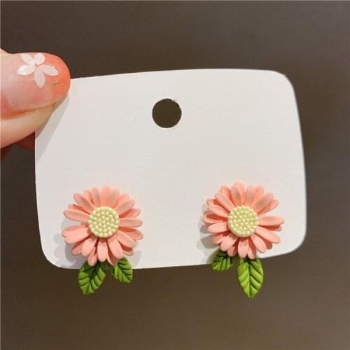 Candy color petal earrings simple 2021 new daisy trend summer student small fresh sweet cool earrings gift jewelry