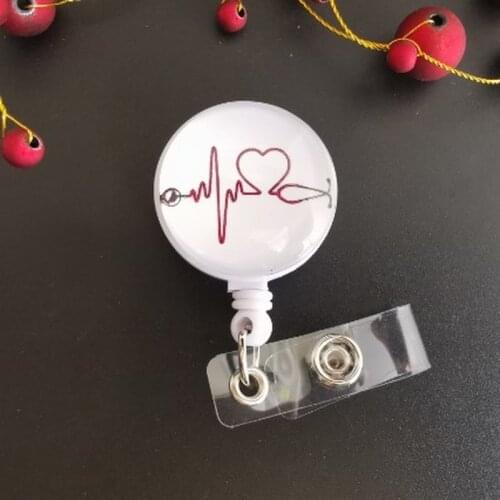 New Arrival Top Quality Retractable Doctor Nurse Badge Reel Fashion Cartoon Cute Students ID Card Badge Holder Id Badge Reel