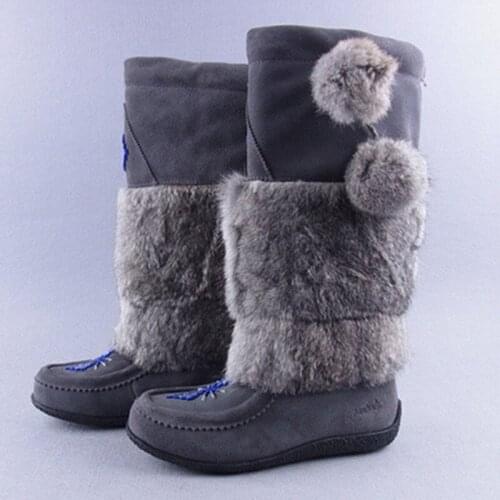 Womens Boots Retro Fashion Plush Ball Handmade Snow Boots Flat Shoes Outdoor Non-slip Warm Winter Shoes