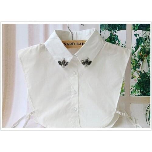 2015 womens false tie type white collar casual shirts Wild round neck shirt lapel doll collar pearl button