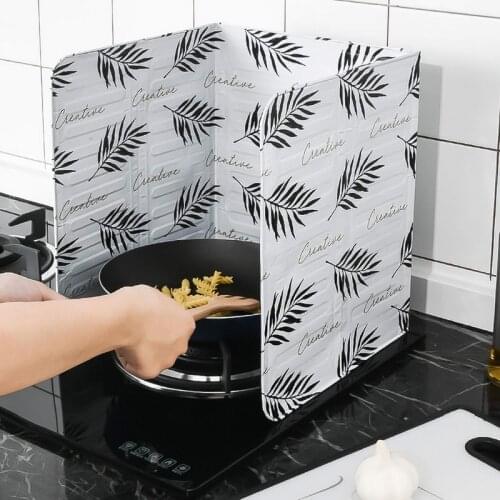 1/2PC Kitchen Gadgets Oil Splatter Screens Aluminium Foil Plate Gas Stove Splash Proof Baffle Home Kitchen Cooking Tools