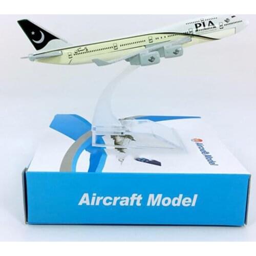 16CM 1:400 B747-400 model Pakistan Airline PIA with base alloy aircraft plane collectible display toy model collection