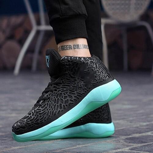 High-top Basketball Shoes Men Women Cushioning Light Basketball Sneakers Men Zapatos Hombre Breathable Outdoor Sports Shoes