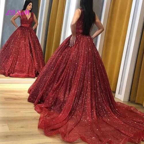 Stunning V-Neck Ball Gown Prom Dresses 2020 Sequined Sparkle Bling Sleeveless Court Train Evening Gown Women Elegant Party Dress