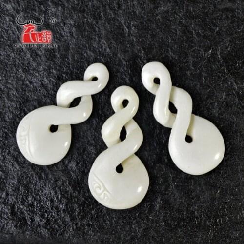3PCS Handmade Carved Yak Bone Infinity Twisted Maori Pendant New Zealand Style Bone white Beads DIY Jewelry Accessory 43mmX21mm