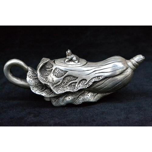 Decoration Collectible Old Tibet Silver Chinese Cabbage Shape Statue Handwork Frog Lid Teapot Water Pot Wine Pot