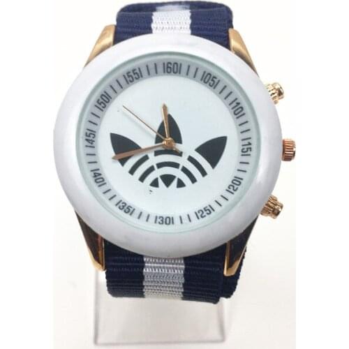 Zegarki meskie New small Grass Famous brand watches women men Fashion quartz watch casual Nylon Watchband sports watch Relojes