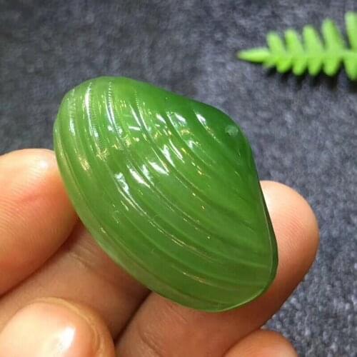Hetian jasper shell Fu Bae pendant