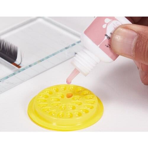 Yelix 5ml Lash Extension glue Clear Black 1-2S Fast Drying lowest odor irritation Eyelash Glue For eyelash extension Profession