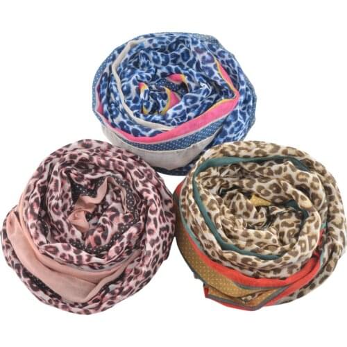 Womens 2019 spring fashions,viscose leopard scarf,british style,shawls and scarves,muslim hijab,animal print beach scarf coverup