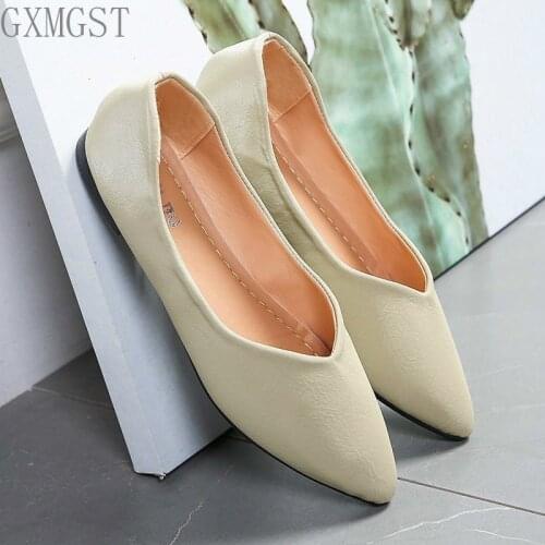 2021 Womens Flat Shoes Soft Shaved Leather Fashionable Women Flat Shoes with Closed Toe Size 35-43 Q630
