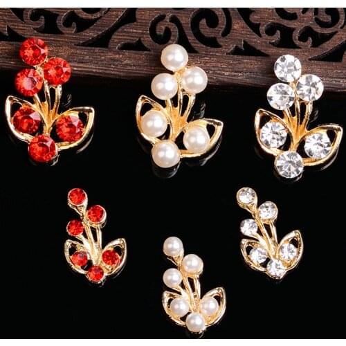 5pcs/lot Alloy Rhinestone Gold Pearls Leaf Pendant Buttons Ornaments Jewelry Earrings Choker Hair DIY Jewelry Accessories