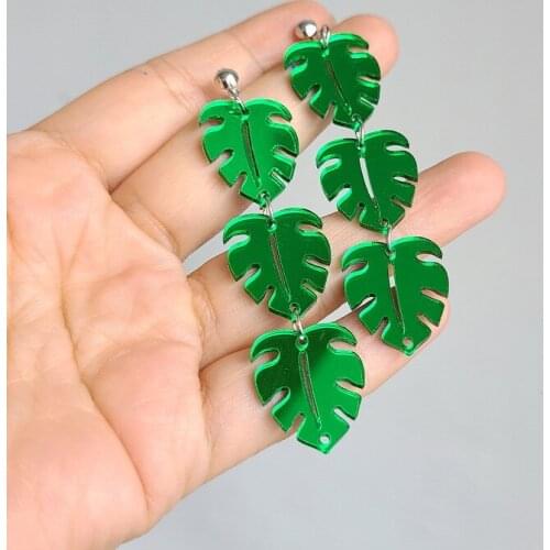 2021 New Fashion Mirrored Green Turtle Leaf Acrylic Earrings For Women Simple Monstera Leaves Plant Drop Dangle Earrings Party