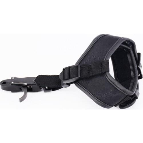 High-Quanlity 1pcs Compound Bow Release with 360 Degree Adjustable Wrist Strap Archery Caliper Bow Release for Hunting Shooting