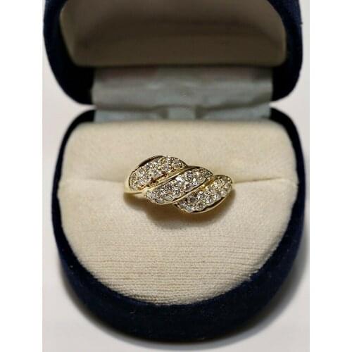 PERFECT VINTAGE 14K GOLD NATURAL DIAMOND DECORATED PRETTY RING