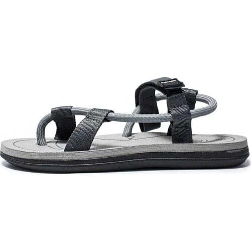 2021 Summer New Mens Vietnam Style Sandals Casual Cross-tied Solid Flat Shoes Breathable Antiskid Wear Resistant for Couple