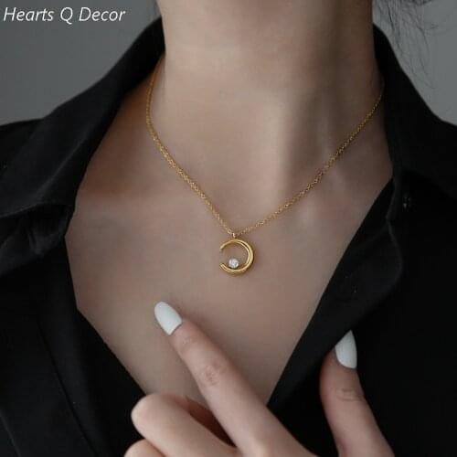 Titanium Crystal Zirconia Crescent Moon Charm Necklace Punk Statement Designer T Show Runway Gown Sweety Boho Amazing Jewelry