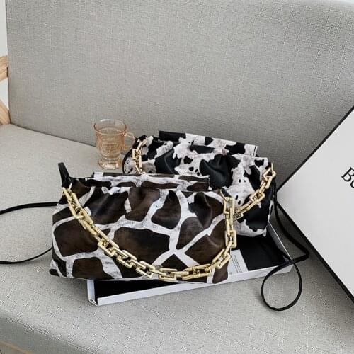 Casual PU Leather Shoulder Bags Women Thick Chain Cloud Underarm Pouch Fashion Animal Pattern Party Messenger Handbags