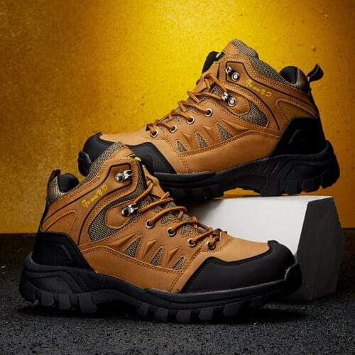 2021 Couples Outdoor Mountain Desert Climbing shoes. Men Women Ankle Hiking Boots, Plus Size Fashion Classic Trekking Footwear