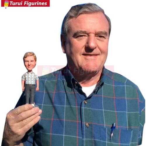 Fully Customer Design Bobble Head Clay Figurines Based on Customers' Photos Using As Wedding or Birthday Cake Topper, Gifts, Dec