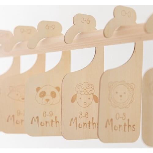 4Pcs/7Pcs/1Set Baby Wooden Clothing Isolation Board Baby Milestone Wooden Cartoon Animal Commemorative Card Baby Photo Props