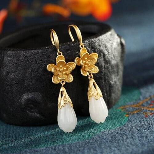 New Classic Palace Natural Hetian White Jade Eardrops Magnolia Plum Lotus Jade Womens Earrings