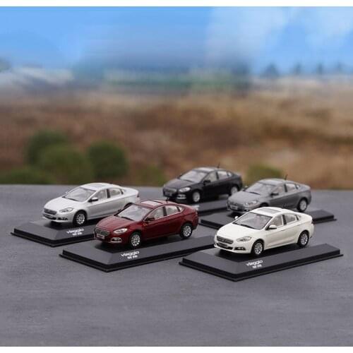 Diecast 1:43 Original Fiat Viaggio Alloy Simulation Car Model Metal Static Vehicle Collection Toys Souvenir Ornaments Display
