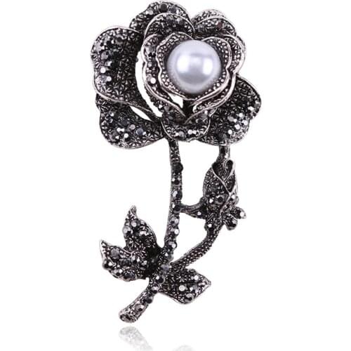 Flower Jewelry Black Gun Plated Simulated Pearl Brooch Pins Vintage Rhinestones Rose Flower Brooches for Women Gift