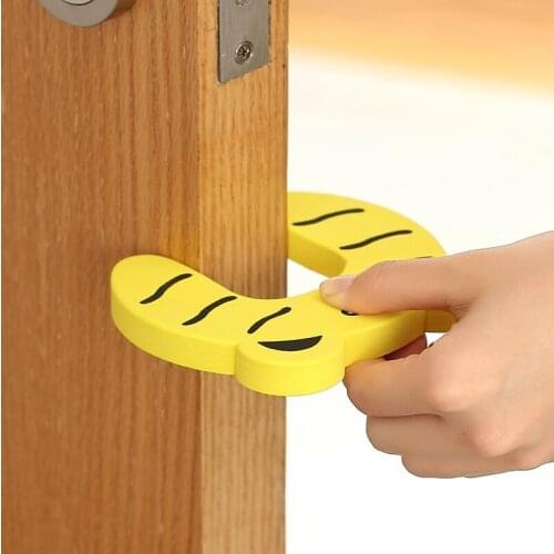 10Pcs/Lot Protection Baby Safety Cute Animal Security Door Stopper Baby Card Lock Newborn Care Child Finger Protector