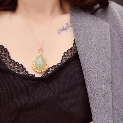 Natural Hetian Jade Gray Jade Water Drop Pendant Luxury Palace Style Vintage Necklace Lift Aura Female Accessories to Give Mom