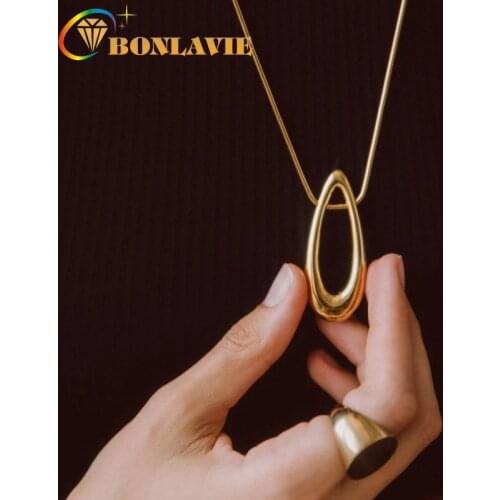 BONLAVIE Gold Pendants