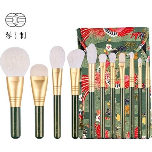 QINZHI Professional Handmade Make Up Brush Kit Powder Contour Eye Shadow Brush Soft Saikoho Goat Hair Makeup Brushes Set