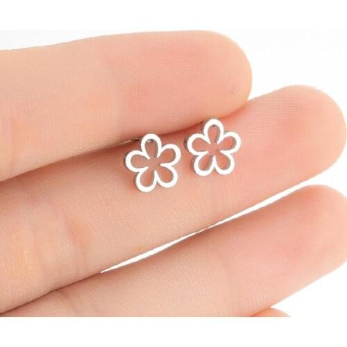 Stainless Steel Flower Earrings For Girl Explosion Earrings Female Temperament Small Cherry Blossom Earrings Ladies Fine Jewelry