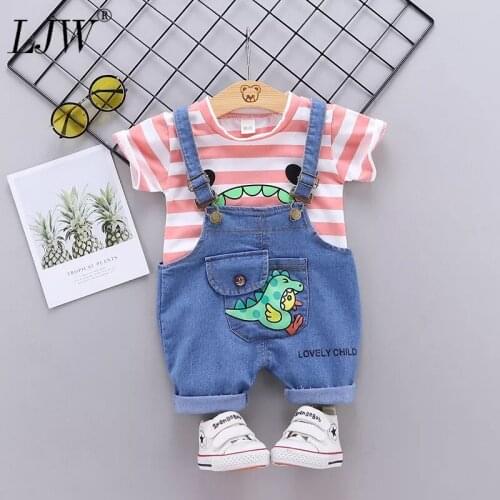 Male and female baby cartoon strap trousers set 2021 summer new green small dinosaur short-sleeved shorts 2 pieces